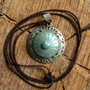 Amulet Orientalne Motywy Kwiatowe