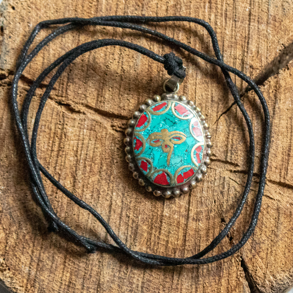 naszyjnik, amulet tybetański oczy buddy z koralem i turkusem