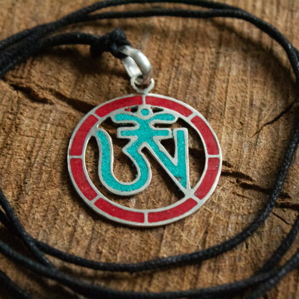 naszyjnik, amulet tybetański om