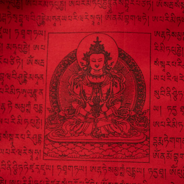 flagi tybetańskie modlitewne duże, buddyjskie. wizerunek czenrezika i mantry