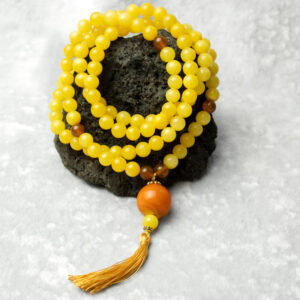 Żółta mala buddyjska 108: jadeit słoneczny, agat