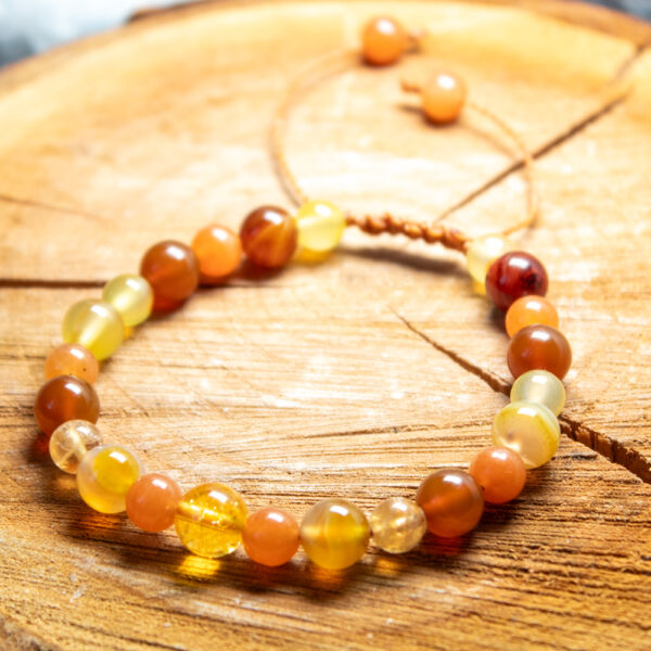 bransoletka dla zodiakalnego byka z cytrynem, awenturynem pomarańczowym i agatem żółtym na sznurku, biżuteria z kamieni naturalnych
