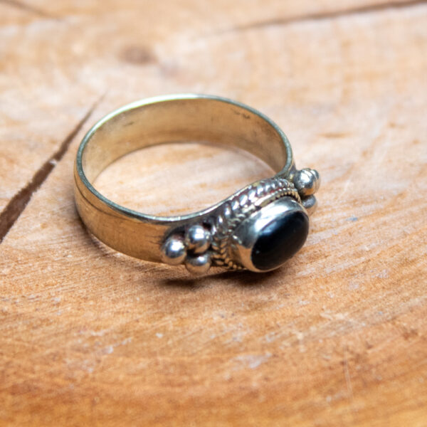 srebrny pierścionek z onyksem, pierścień męski