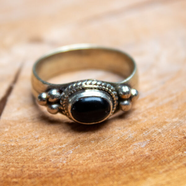 srebrny pierścionek z onyksem, pierścień męski