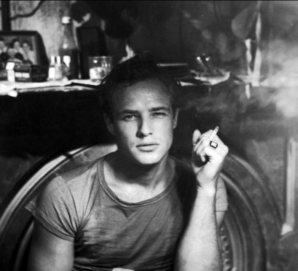 Kadr z filmu “Tramwaj zwany pożądaniem