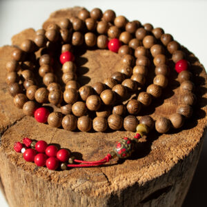 Mala buddyjska drewniana Czerwony Jadeit