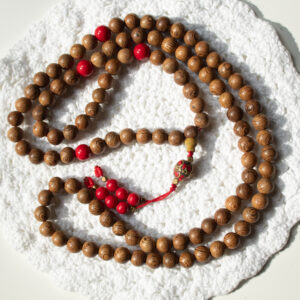 Mala buddyjska drewniana Czerwony Jadeit