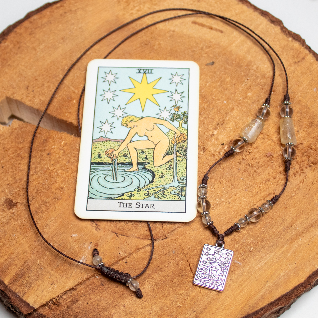 karta tarota gwiazda jako amulet w naszyjniku choker z cytynem