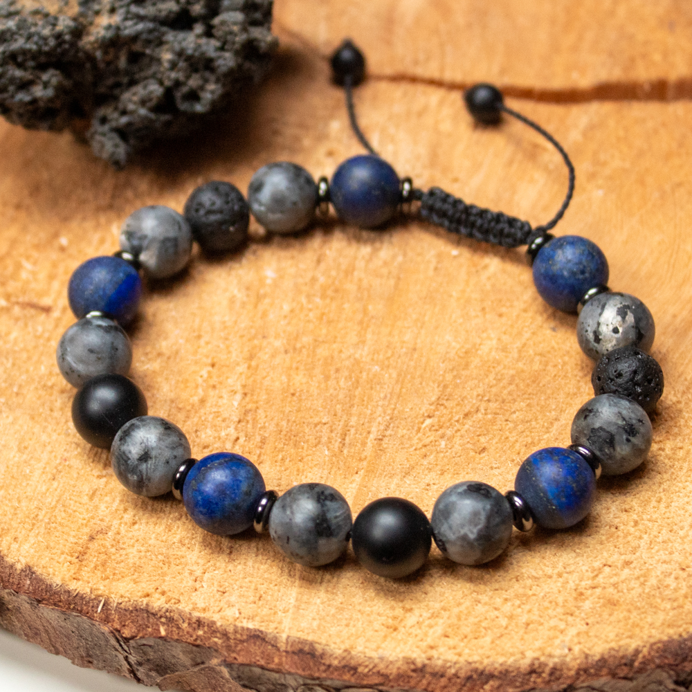 Męska bransoletka z matowego lapis lazuli i larvikitu (labradorytu norweskiego) na czarnej stali.