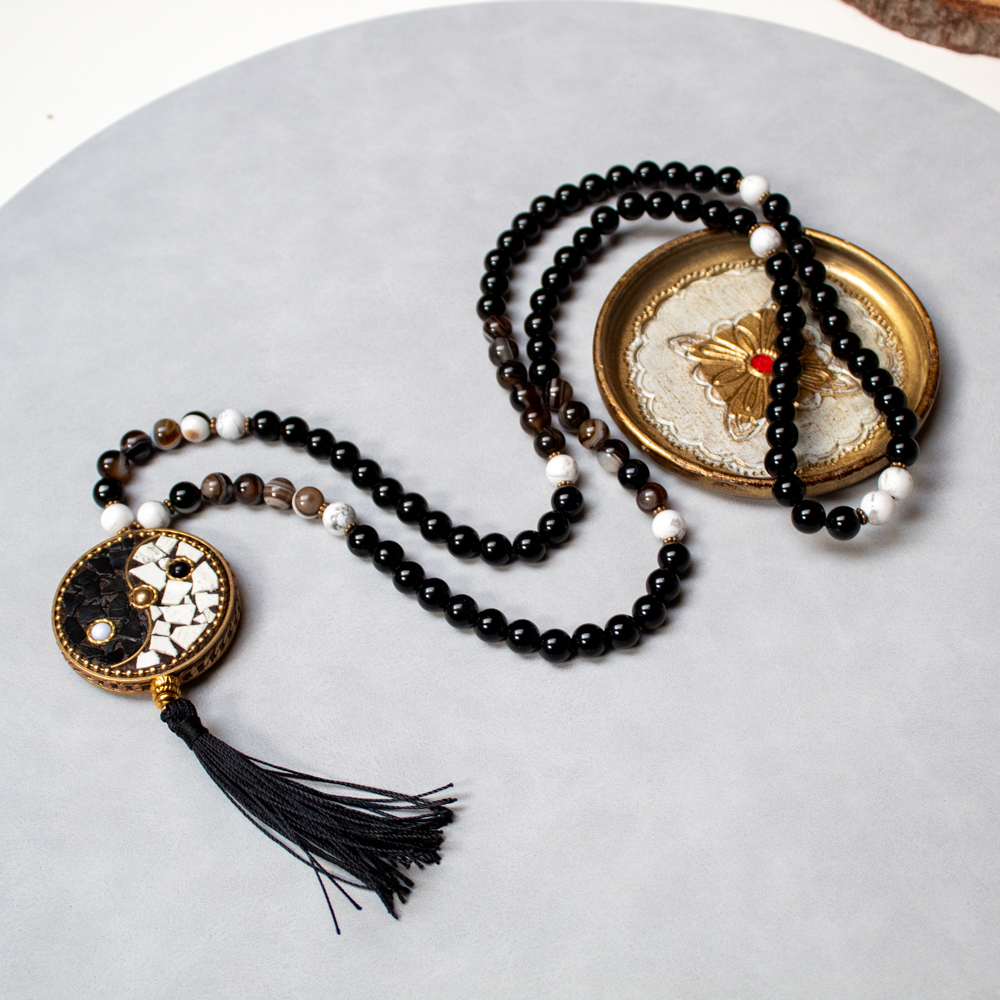 mala buddyjska yin yang z onyksem i howlitem 1